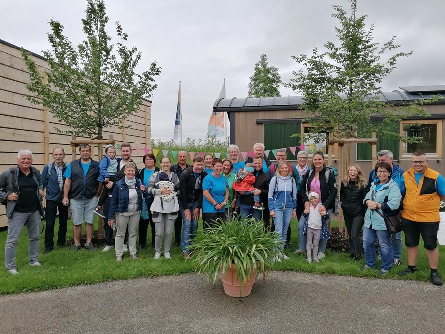 Vereinsmitglieder bei ihrem Ausflug zur Landesgartenschau in Wangen im Allgäu